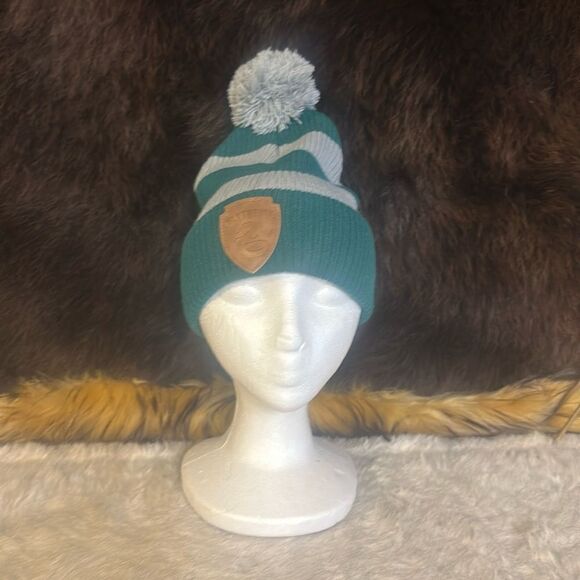 Harry Potter Slytherin beanie OS (4550) - Picture 1 of 5